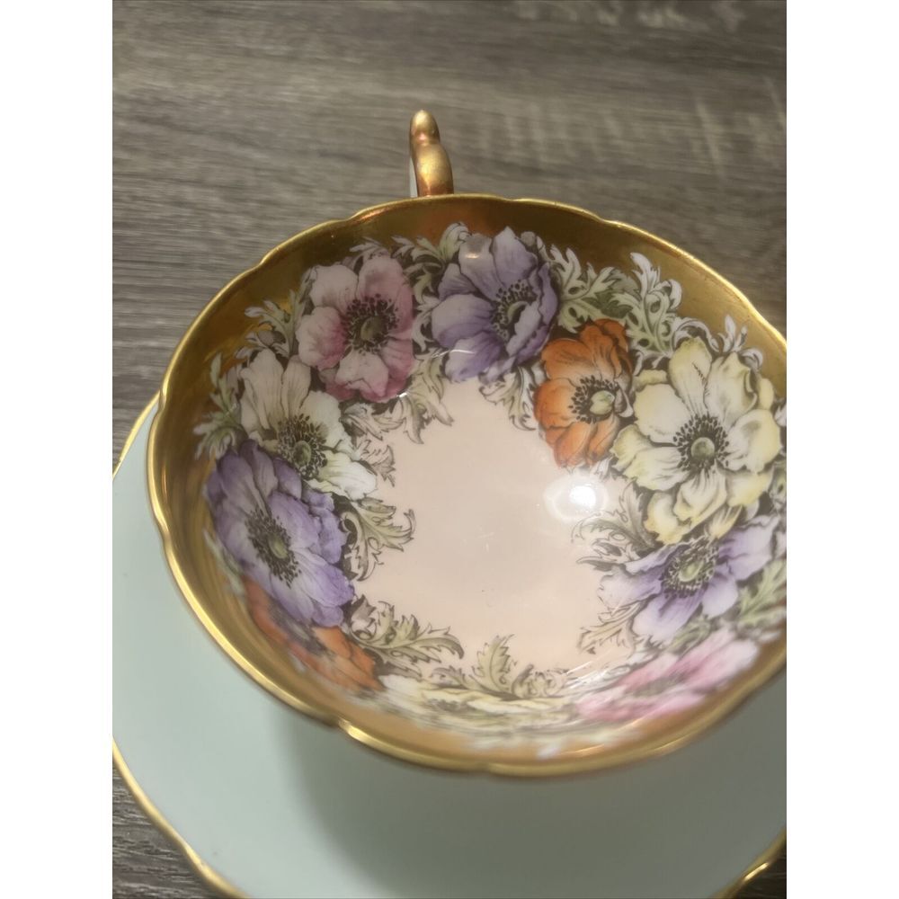 VTG Paragon Anemones Poppies on Gold Pink Background Tea Cup & Saucer Blue Rare! - Picture 8 of 16